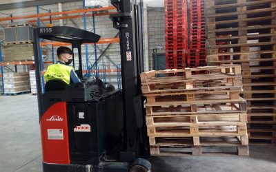 Curs d’operador de carretons elevadors, transpaleta elèctrica i apilador. NOVETAT!!! CARRETILLA RETRÀCTIL